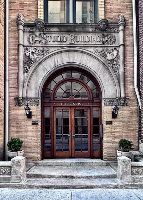 Tree Studios Doorway - Doorways of Chicago